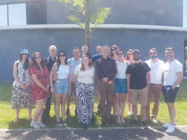 Photo de groupe du consortium ICHAT chanvre textile