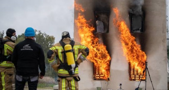 Le béton de chanvre classé EI 240 pour sa résistance au feu